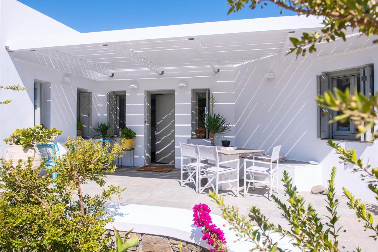 Villa Arades Sifnos With Private Pool Apollonía Exteriör bild