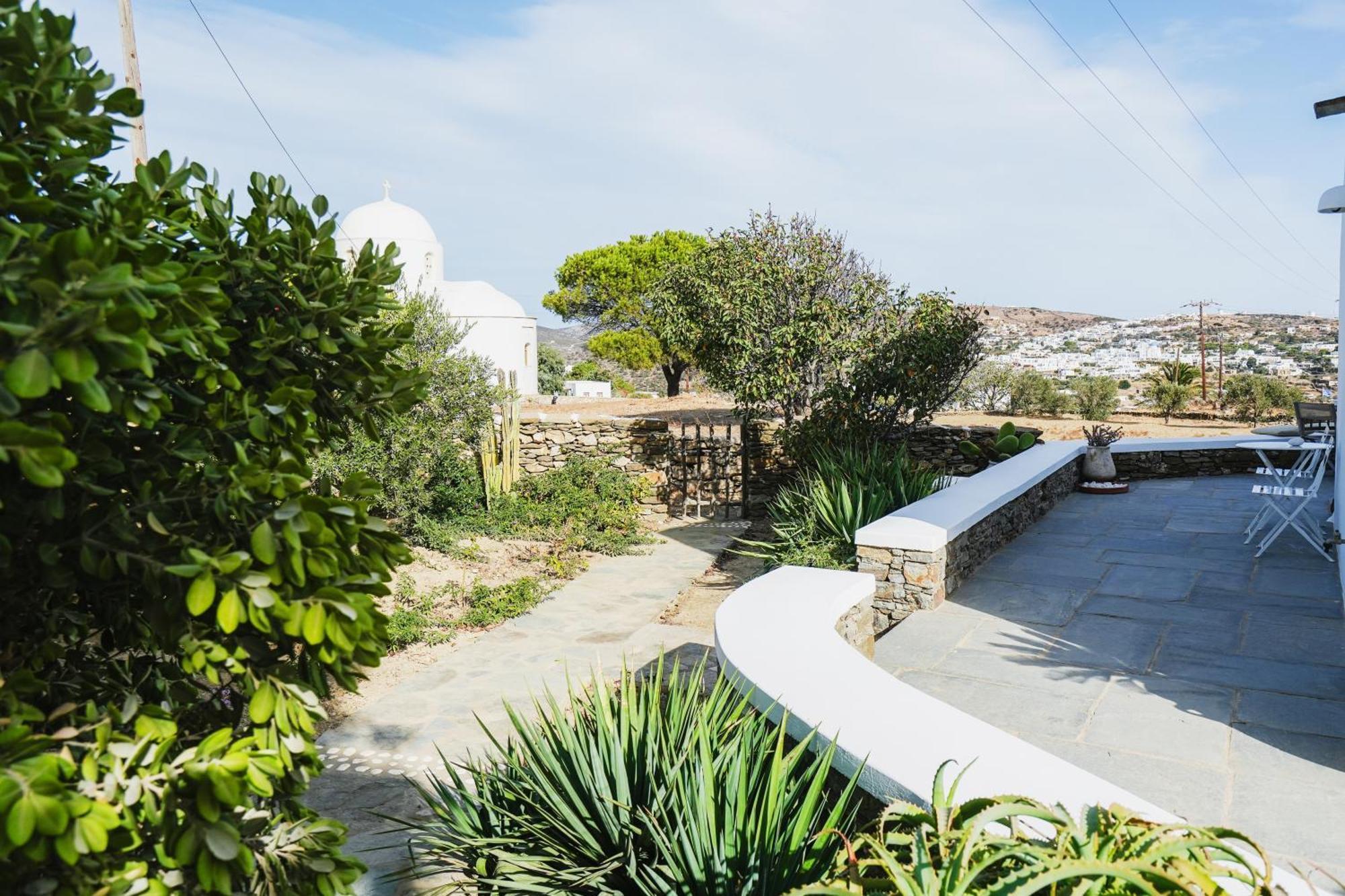 Villa Arades Sifnos With Private Pool Apollonía Exteriör bild