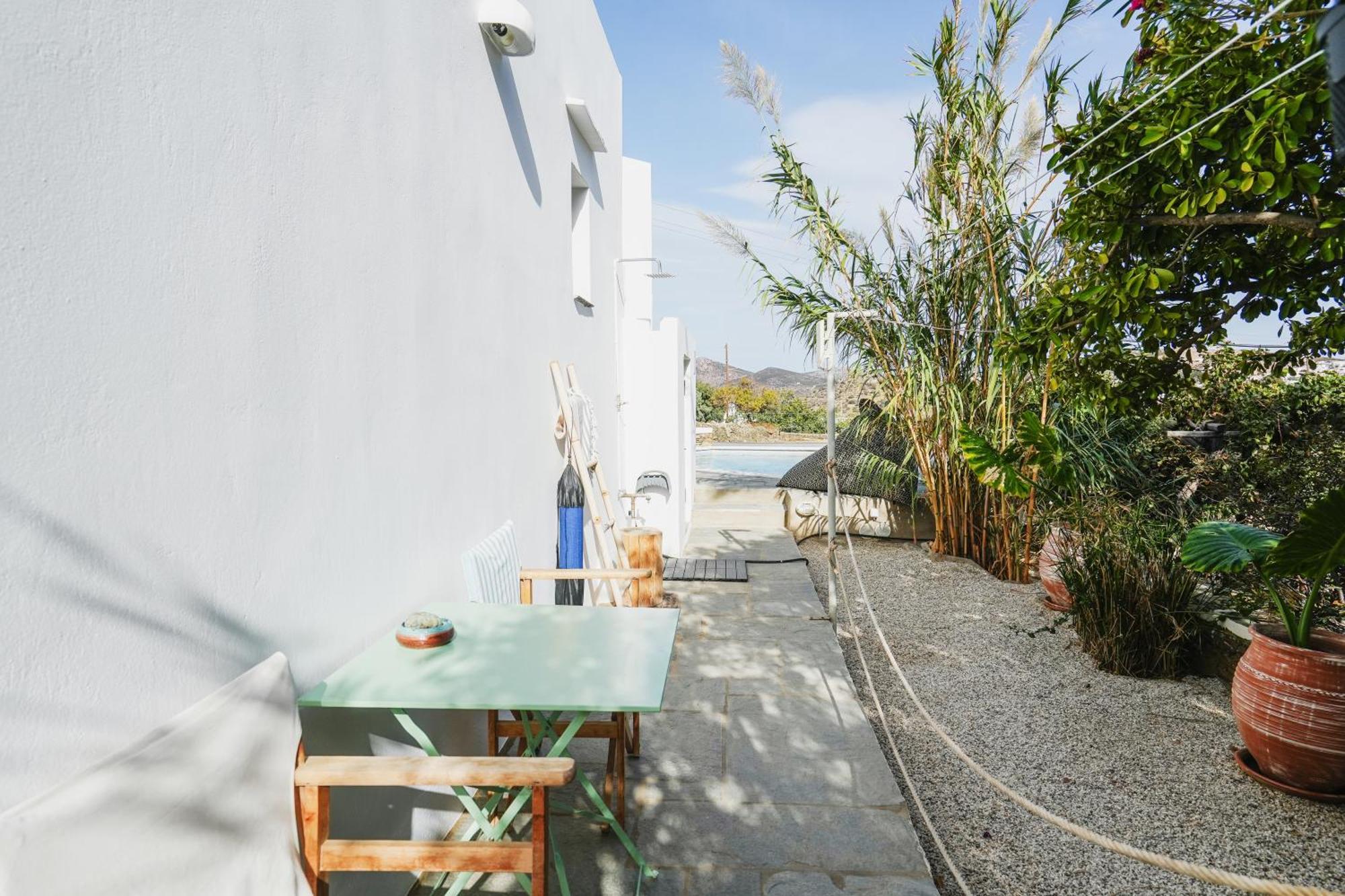 Villa Arades Sifnos With Private Pool Apollonía Exteriör bild