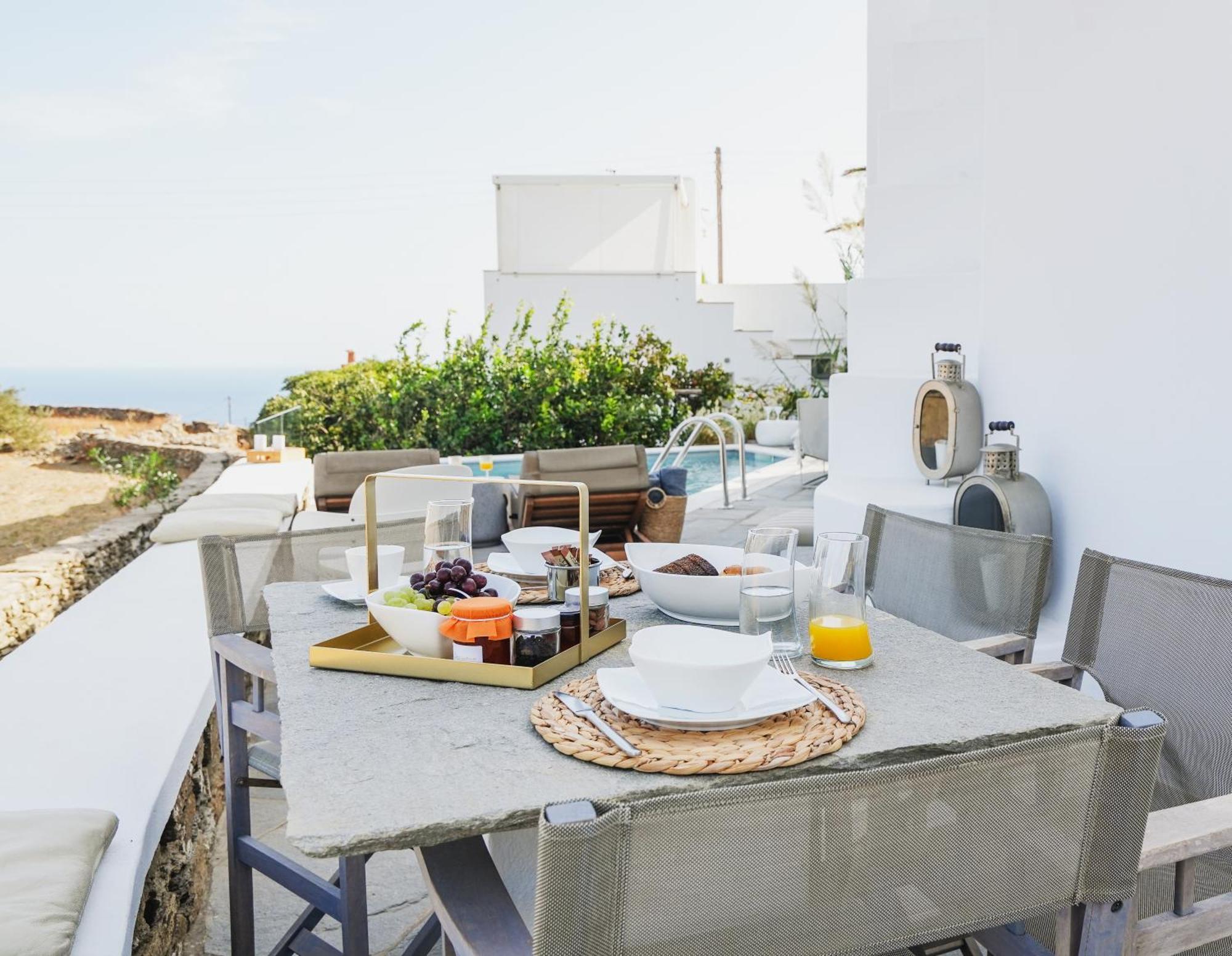 Villa Arades Sifnos With Private Pool Apollonía Exteriör bild