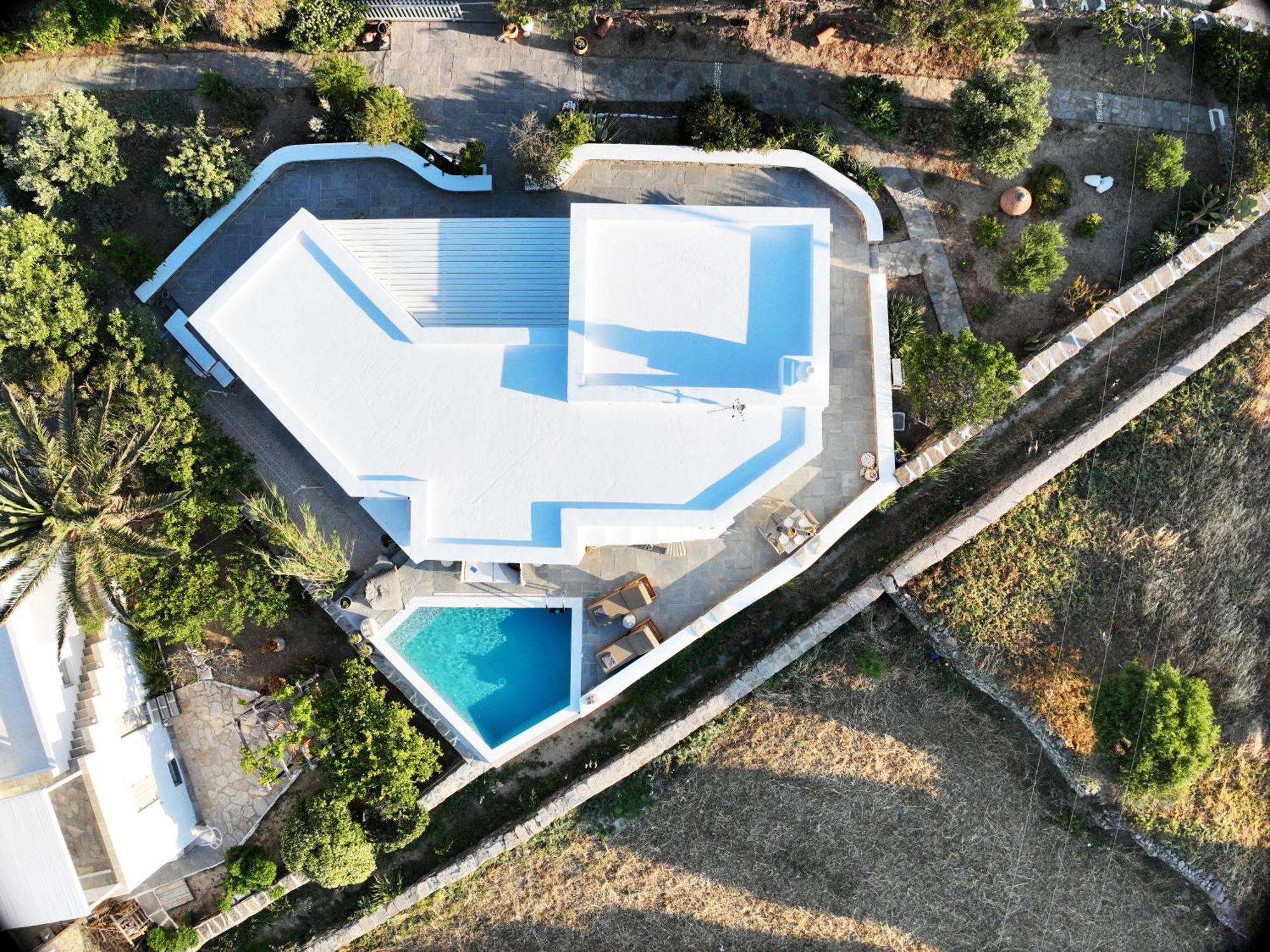 Villa Arades Sifnos With Private Pool Apollonía Exteriör bild